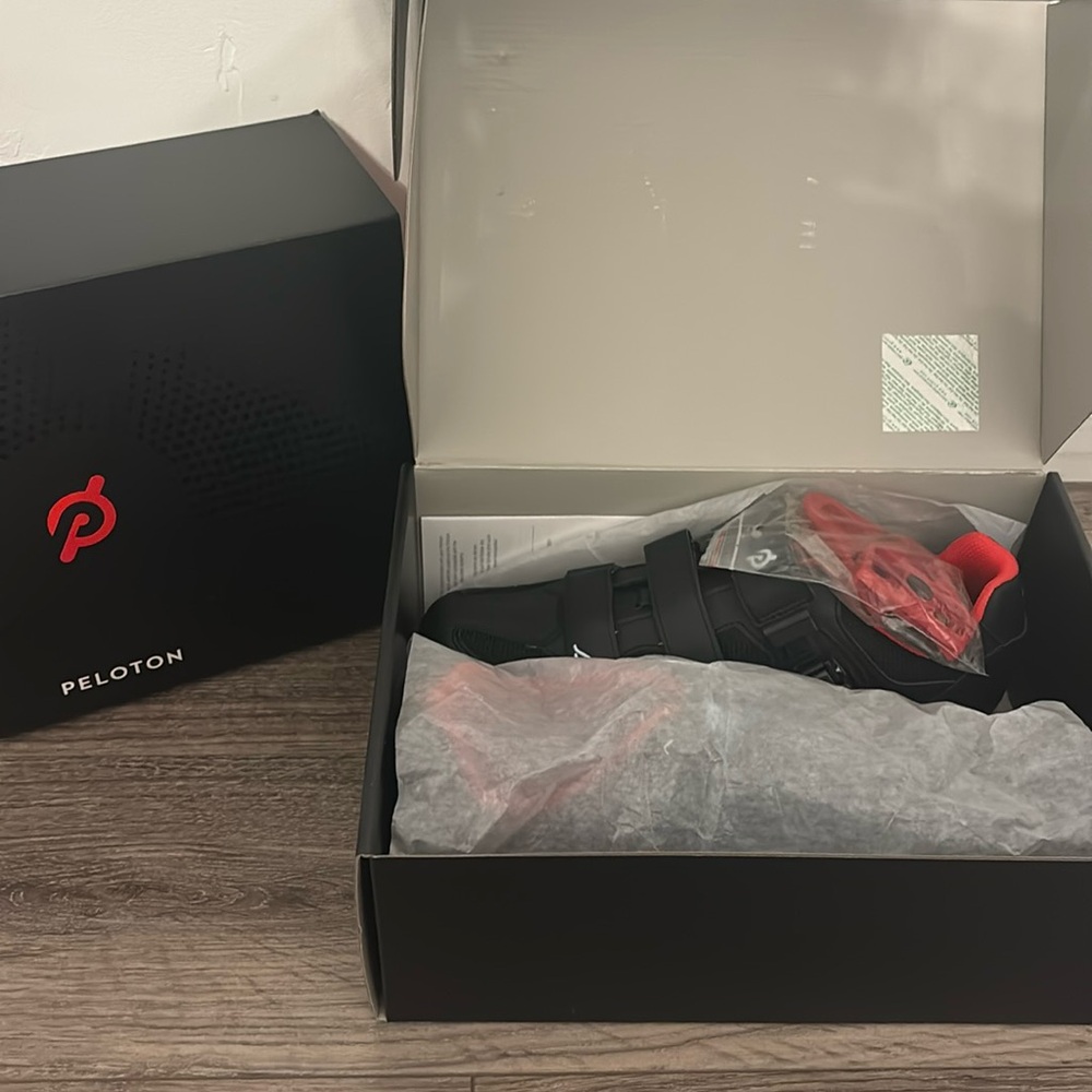 Brand New Peloton Cycling Shoes Size 48 (Men’s 13.5)